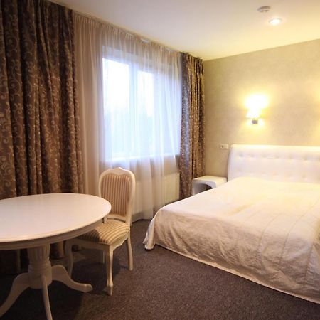 Hotel Felicia Riga Esterno foto