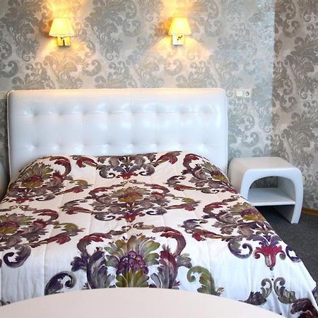 Hotel Felicia Riga Esterno foto