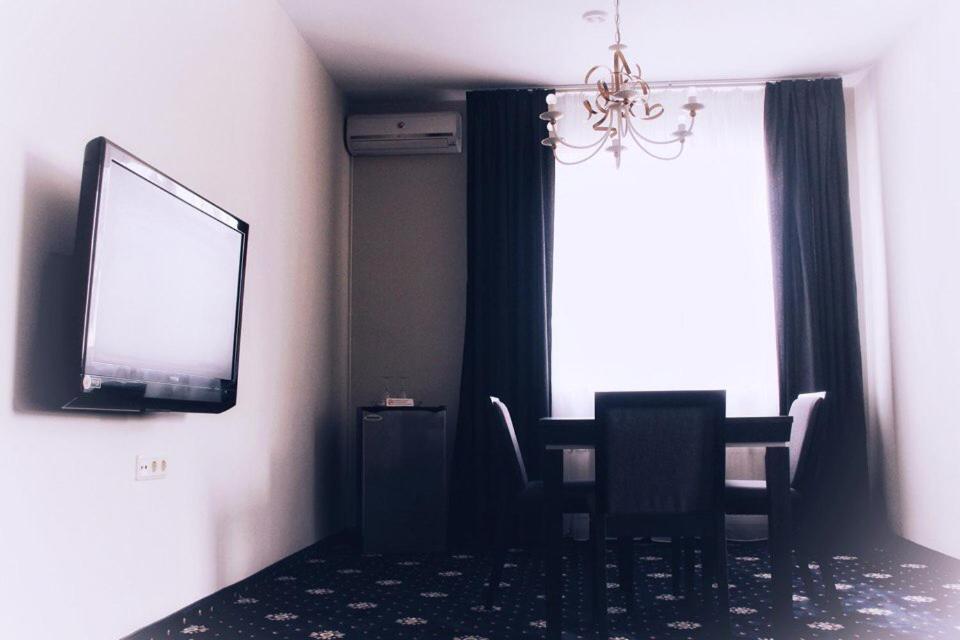 Hotel Felicia Riga Esterno foto